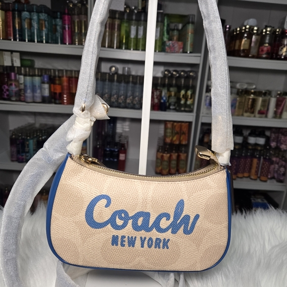 NEW COACH TERI MINI CROSSBODY BAG IN SIGNATURE CANVAS WITH COACH GRAPHIC CY734 - Picture 8 of 9